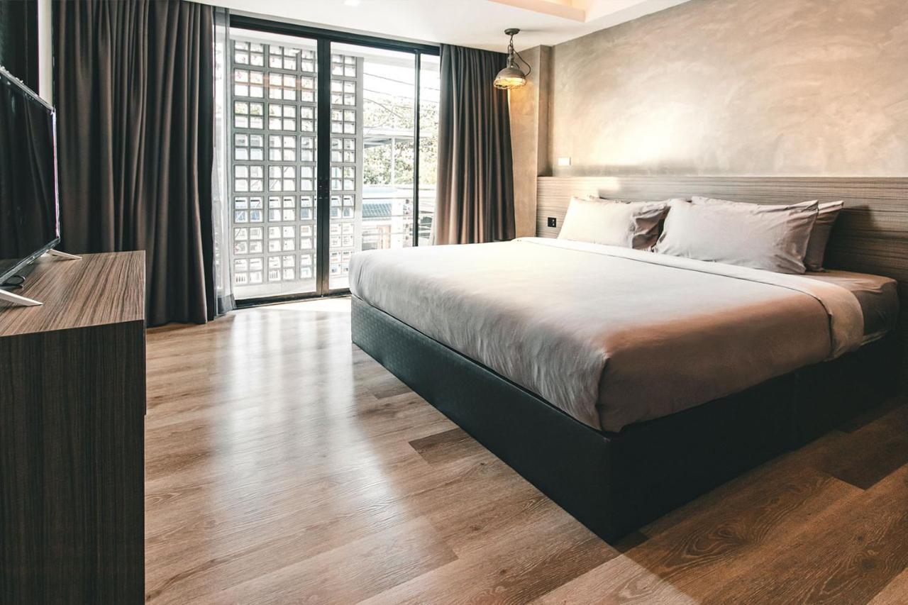 Seed Boutique Hotel Bang Saen Bagian luar foto