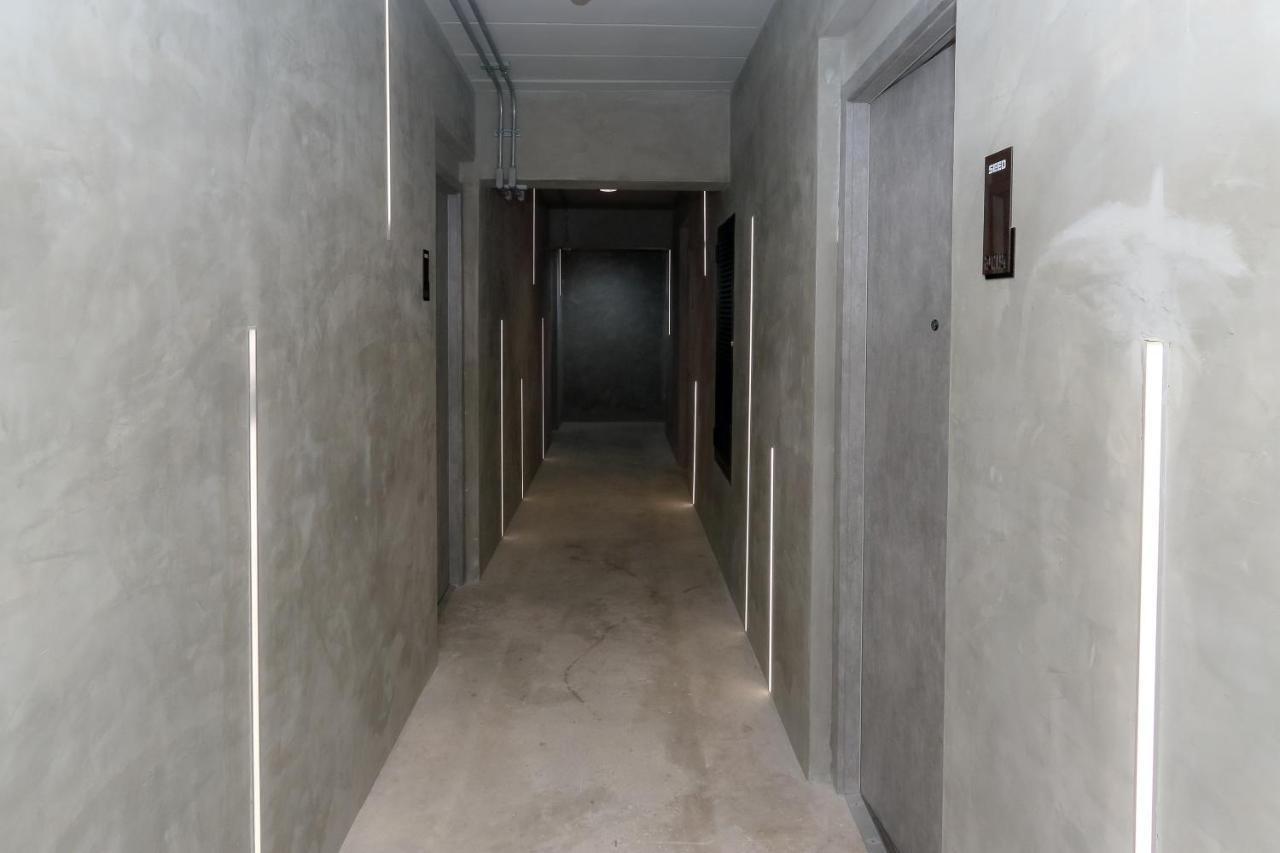 Seed Boutique Hotel Bang Saen Bagian luar foto