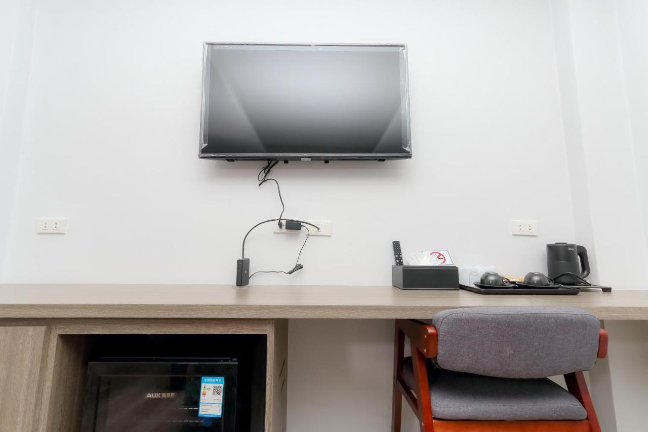 Seed Boutique Hotel Bang Saen Bagian luar foto