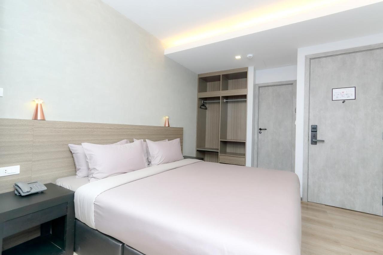 Seed Boutique Hotel Bang Saen Bagian luar foto